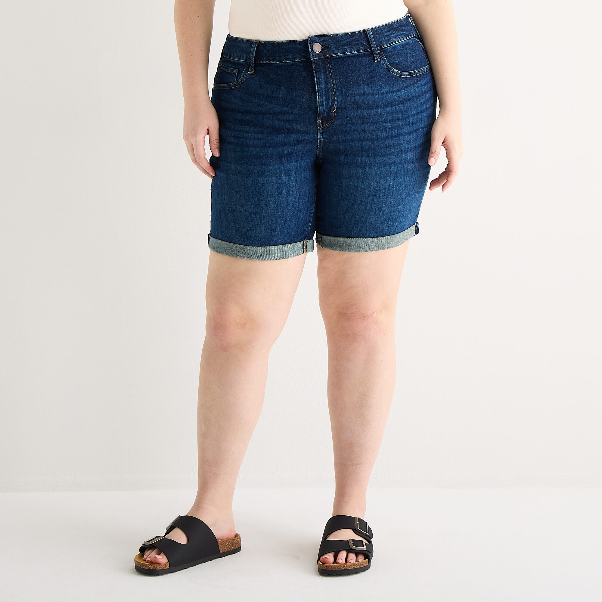 a.n.a Womens Plus High Rise 5" Denim Short