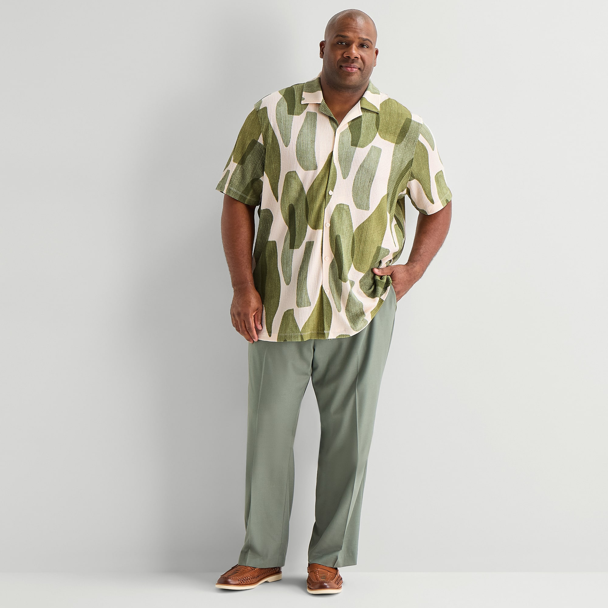 J. Ferrar Mens Short Sleeve Big and Tall Camp Shirt