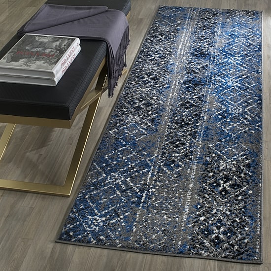 Safavieh Zavia Geometric Area Rug