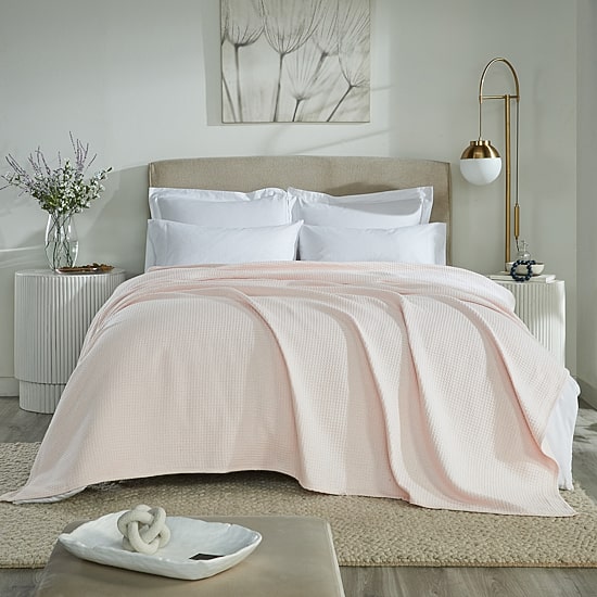 Better Trends Janiya Waffle Lightweight Blanket