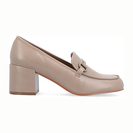 Journee Collection Nysaa Womens Square Closed Toe Block Heel Pumps