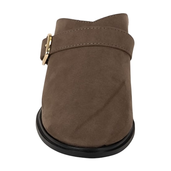 Italian Shoemakers Svana Womens Almond Closed Toe Mules