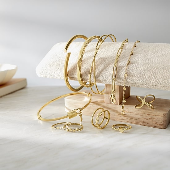 Gold Addiction Womens 10K Gold Bangle Bracelet