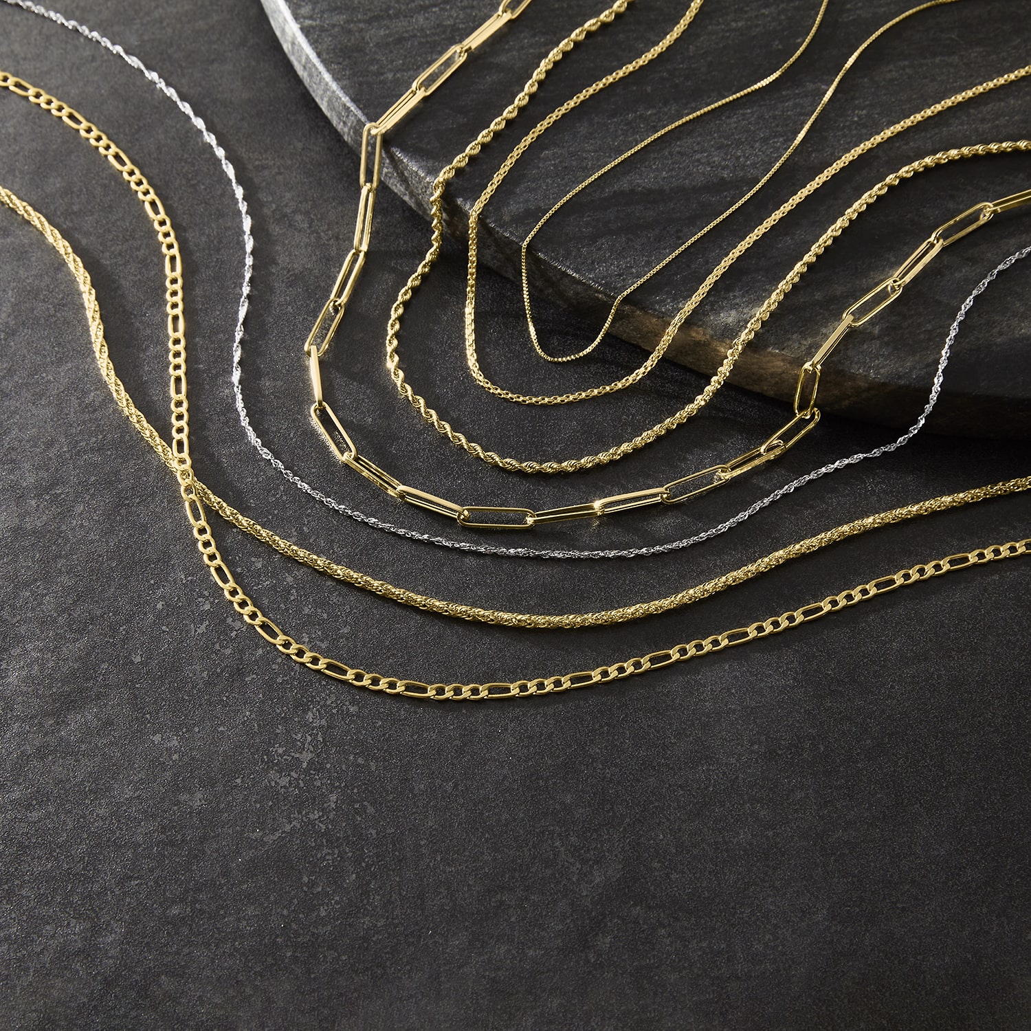 Gold Addiction Womens 14K Gold 18 Inch Paperclip Chain Necklace