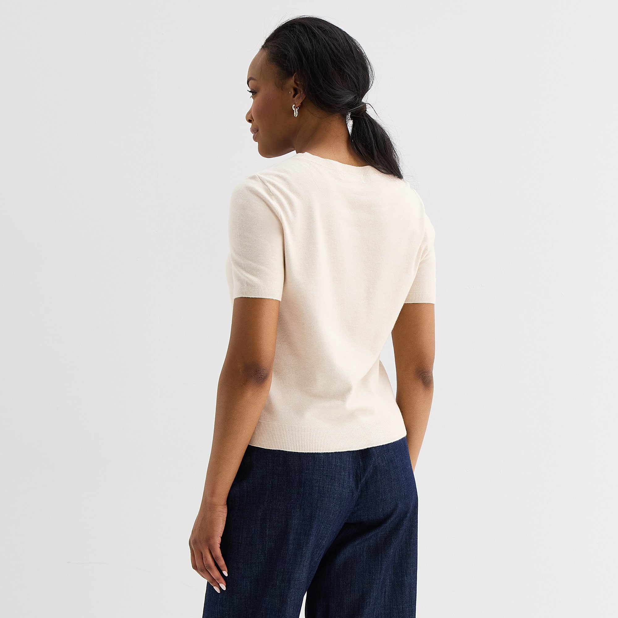 Liz Claiborne Womens Crew Neck Short Sleeve Pullover Sweater