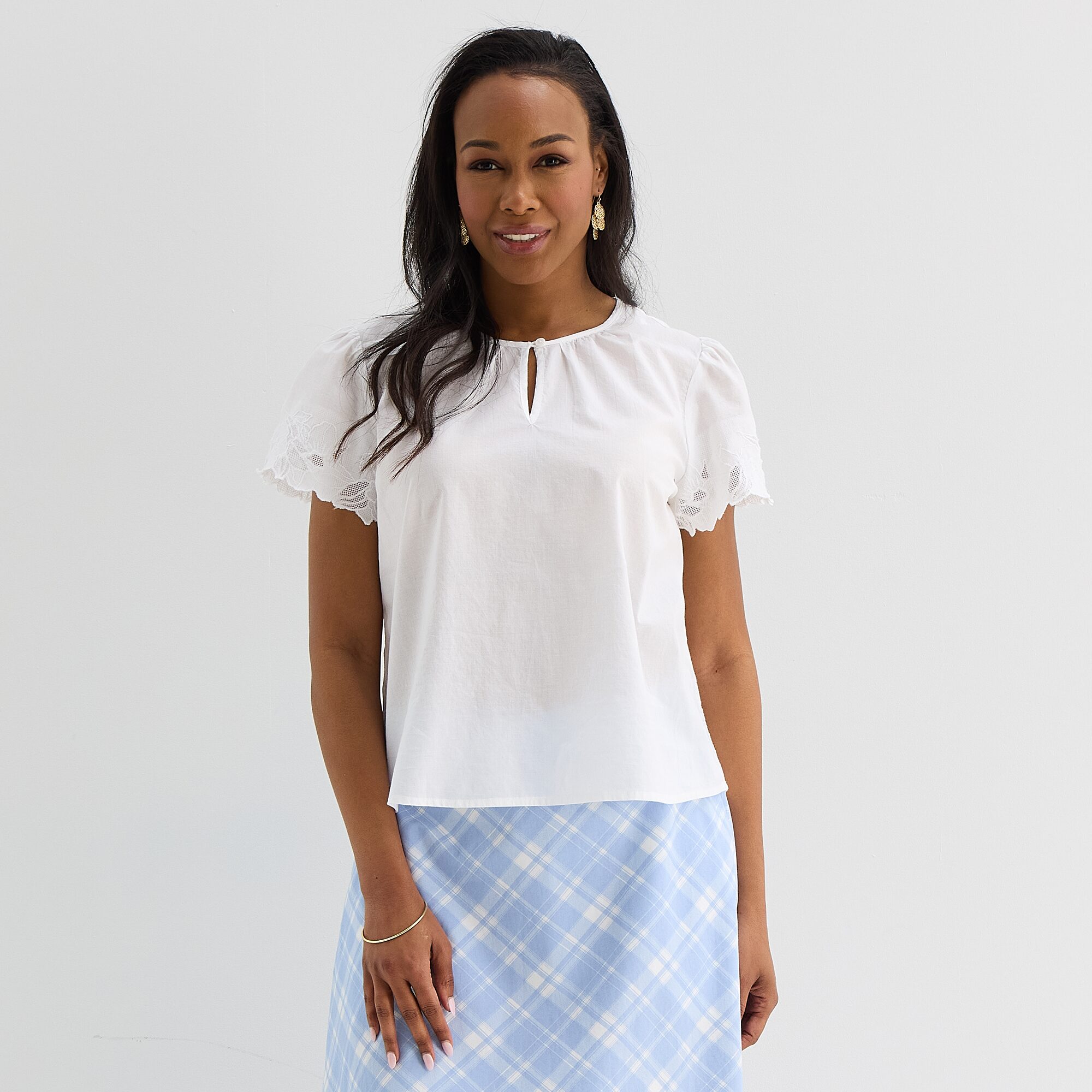Liz Claiborne Womens Keyhole Neck Short Sleeve Embroidered Blouse