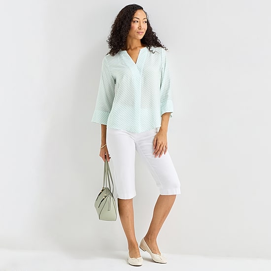Liz Claiborne Petite Womens Split Crew Neck 3/4 Sleeve Tunic Top