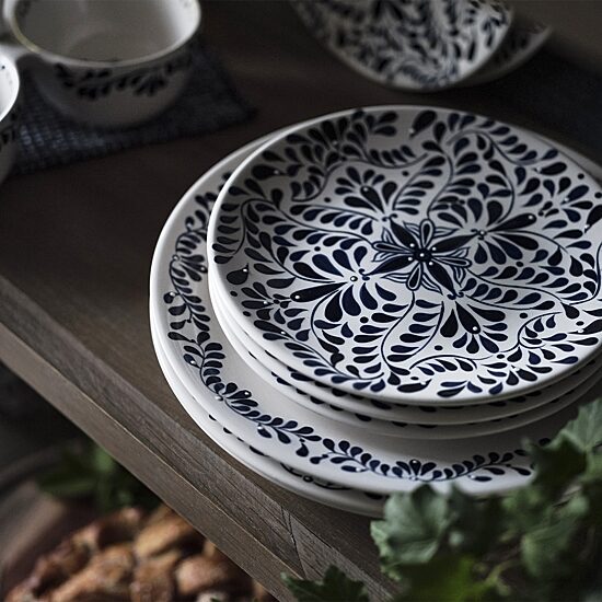 Tabletops Unlimited Carmine 4-pc. Stoneware Salad Plate