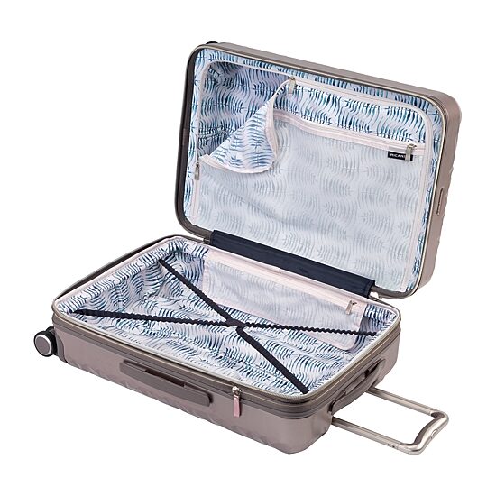 Ricardo Beverly Hills Indio 24" Hardside Luggage