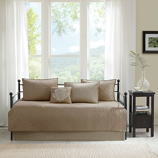 Madison Park Mansfield Quilted Ogee 6-pc. Daybed Cover Set