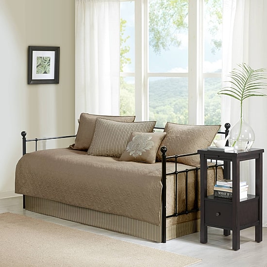 Madison Park Mansfield Quilted Ogee 6-pc. Daybed Cover Set
