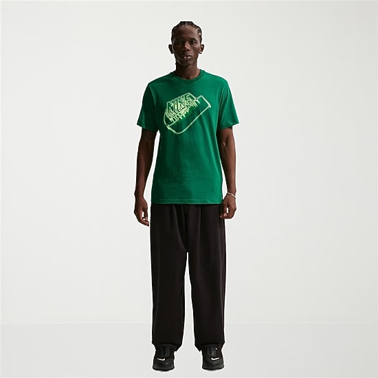 Nike Mens Crew Neck Short Sleeve Regular Fit Graphic T-Shirt