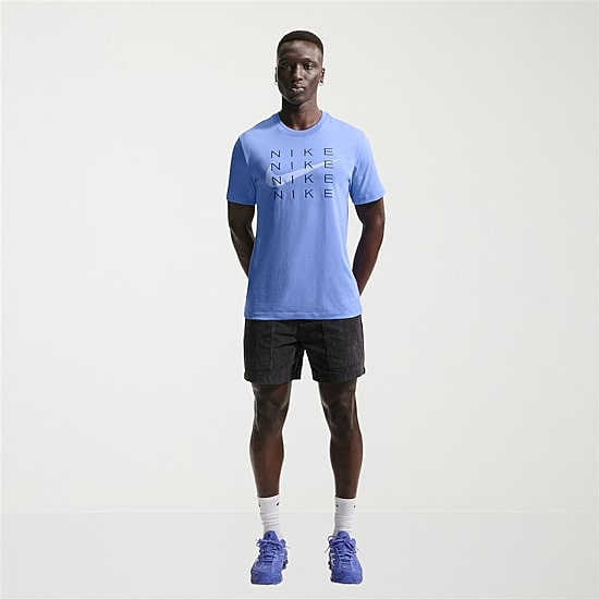 Nike Swoosh Mens Crew Neck Short Sleeve Classic Fit Graphic T-Shirt