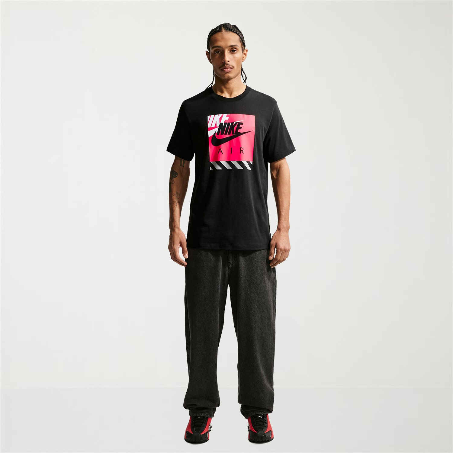 Nike Futura Mens Crew Neck Short Sleeve Classic Fit Graphic T-Shirt