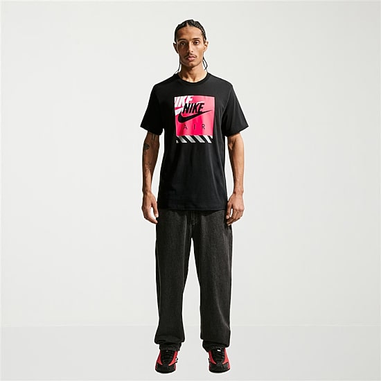 Nike Futura Mens Crew Neck Short Sleeve Classic Fit Graphic T-Shirt