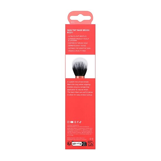 Real Techniques Skin Tint Base Brush