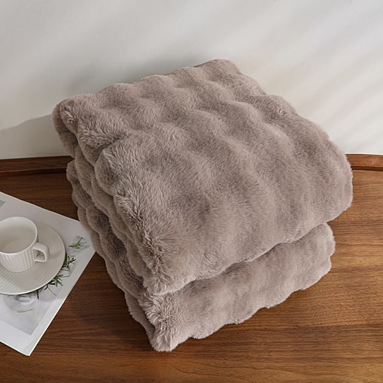 Regal Home Bubble Faux Fur 50x70 Washable Midweight Throw