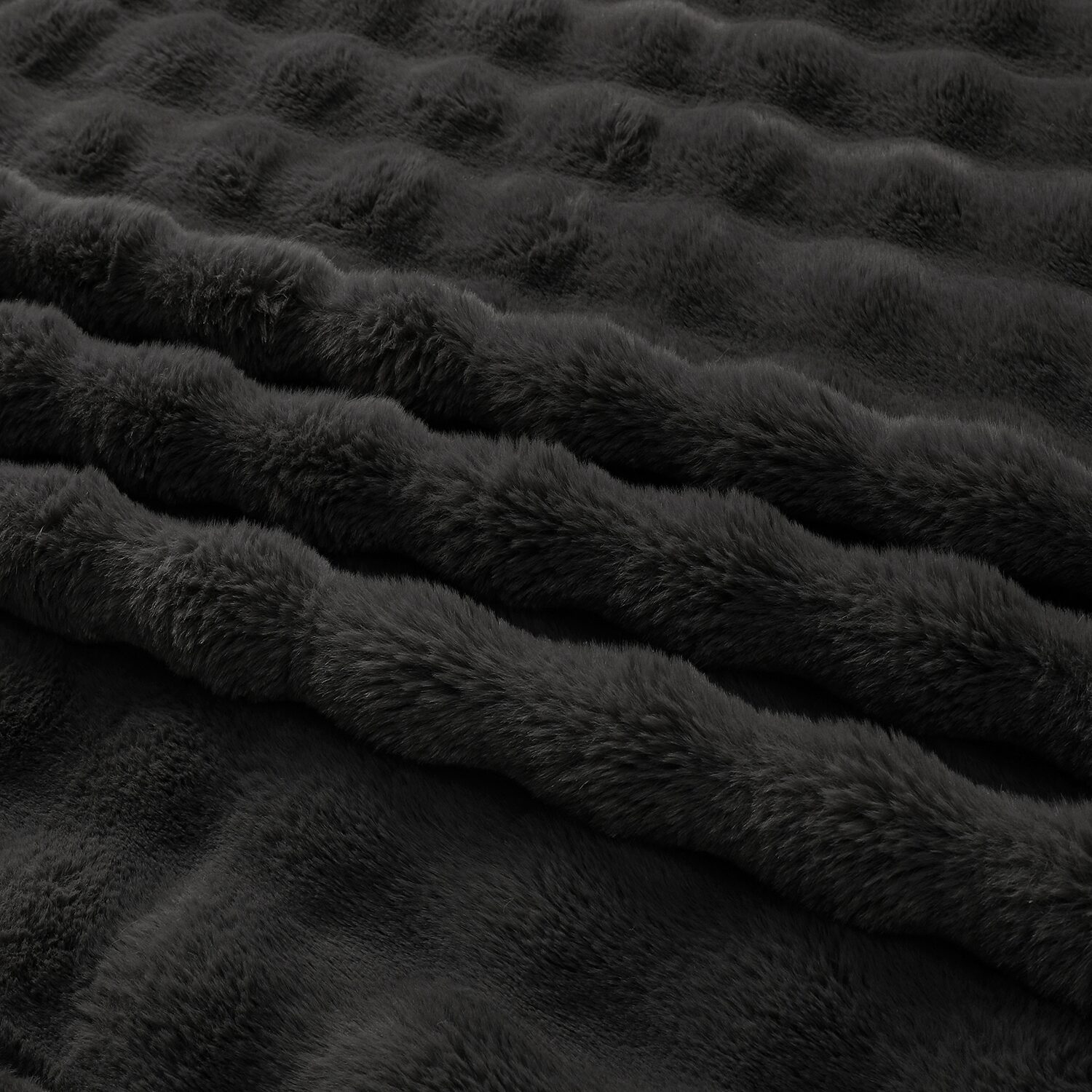 Regal Home Bubble Faux Fur 50x70 Washable Midweight Throw
