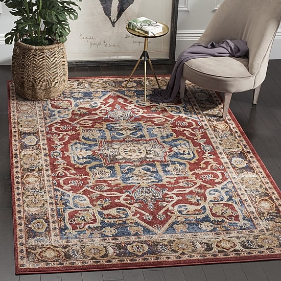 Safavieh Odetta Traditional Rug