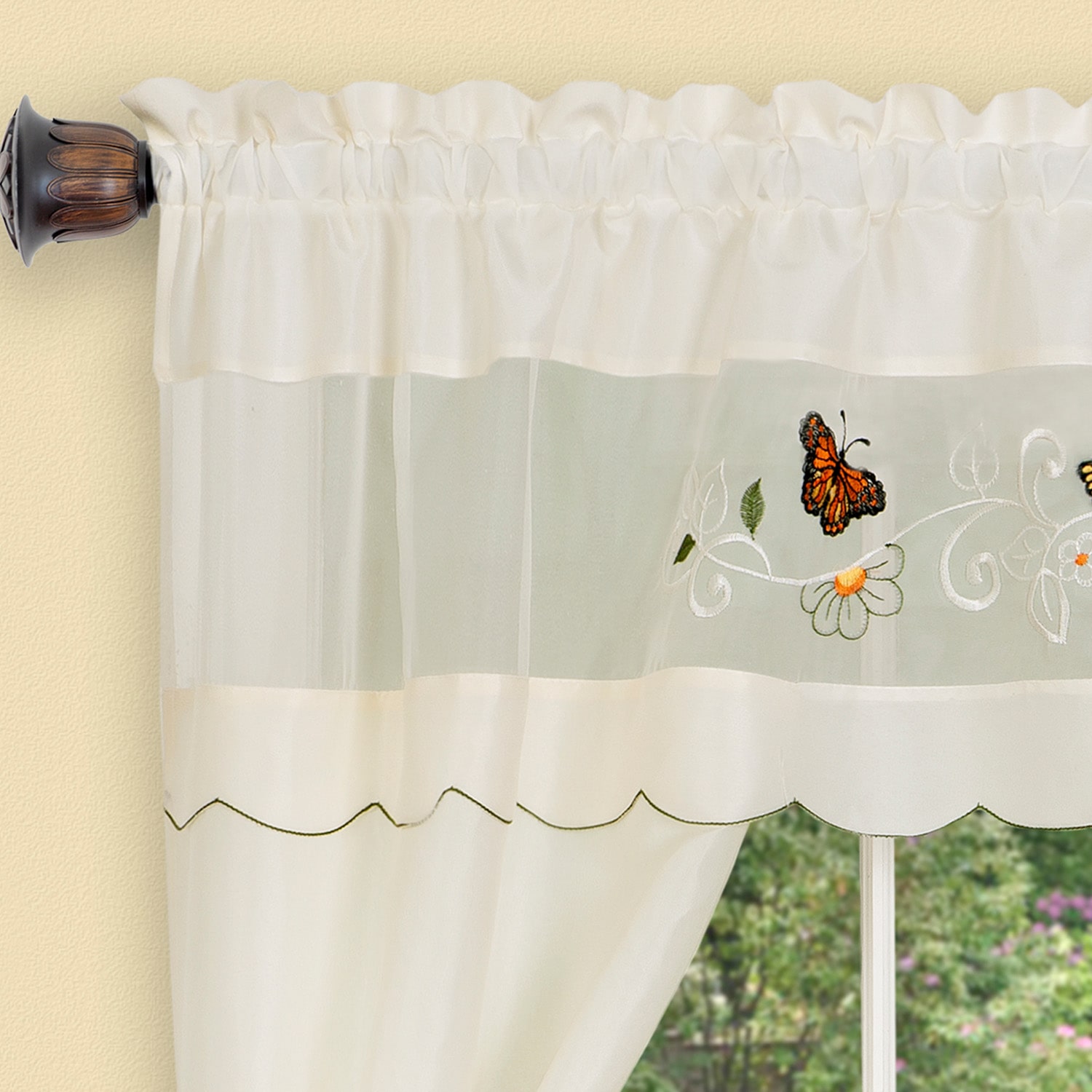 Achim Daisy Meadow 3-pc. Rod Pocket Kitchen Curtains & Drapes Window Set