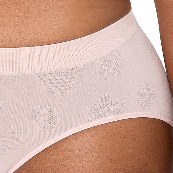 Bali Comfort Revolution Womens Seamless High Cut Panty 303j