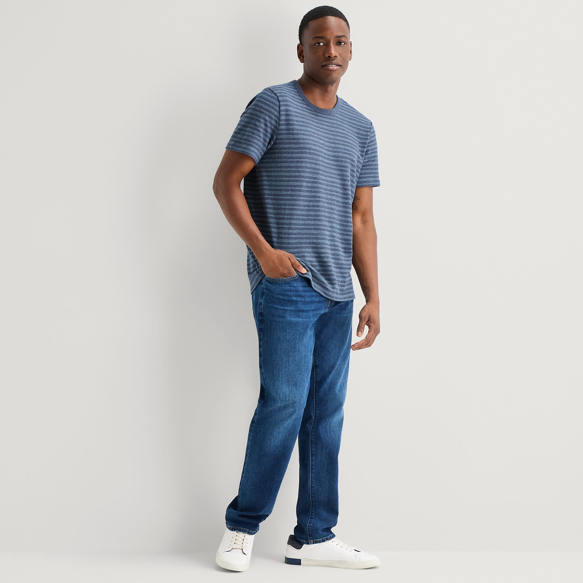 mutual weave Mens Round Neck Short Sleeve T-Shirt