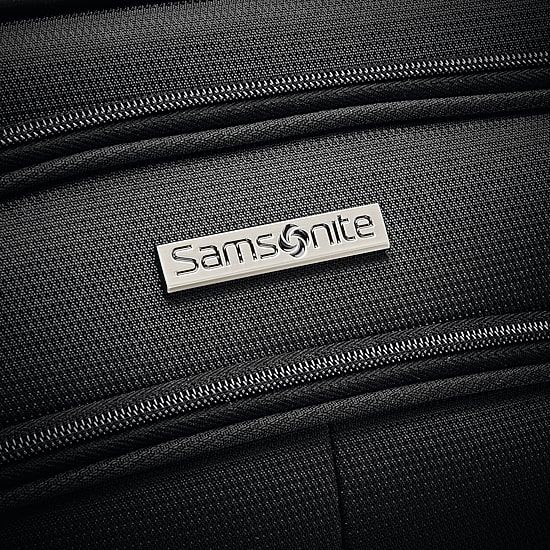 Samsonite Soar Dlx 25 Inch Softside Expandable Checked Spinner Luggage