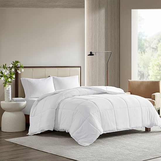 Madison Park Wingate 300 Thread Count Cotton Percale Luxury Down Alternative Comforter