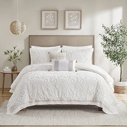 Harbor House Suzanna 3-pc. Comforter Set, One Size, White
