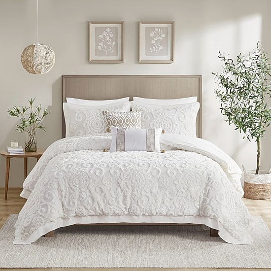 Harbor House Suzanna 3-pc. Comforter Set