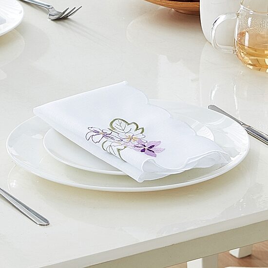 Threadmade Spring Hydrangea Floral Cutwork 4 Pack Napkins