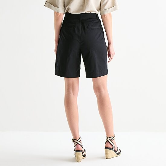 Liz Claiborne Womens 9" Mid Rise Bermuda Short