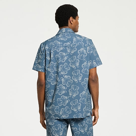Hurley Mens Short Sleeve Regular Fit Button-Down Shirt