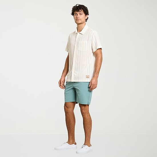 Hurley Mens Short Sleeve Regular Fit Stretch Fabric Button-Down Shirt