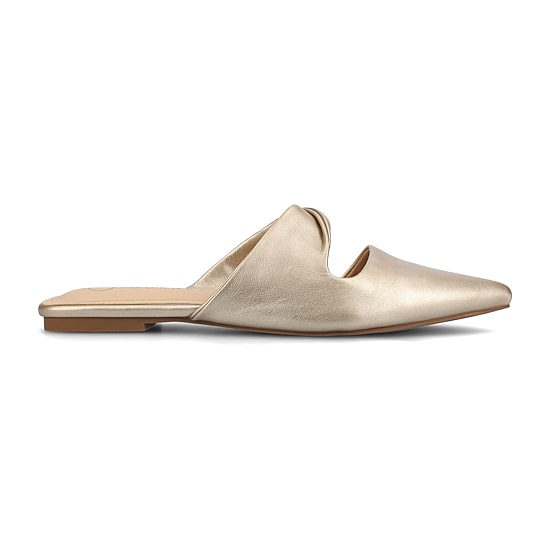 Journee Collection Enniss Womens Pointed Closed Toe Mules