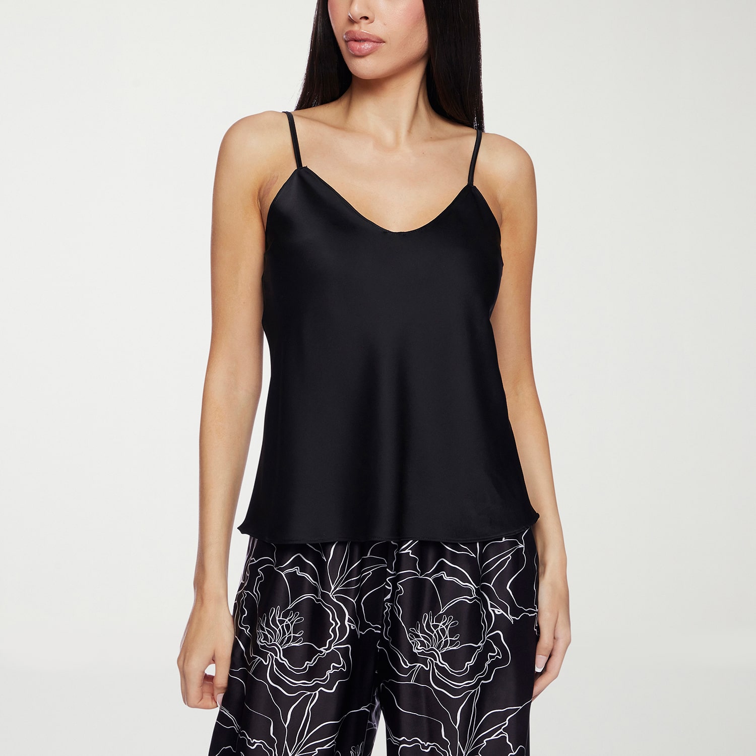 Premier Amour Womens V Neck Sleeveless Camisole