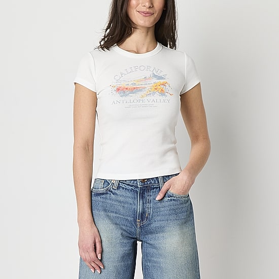 Arizona Womens Juniors Crew Neck Short Sleeve Regular Fit Graphic T-Shirt
