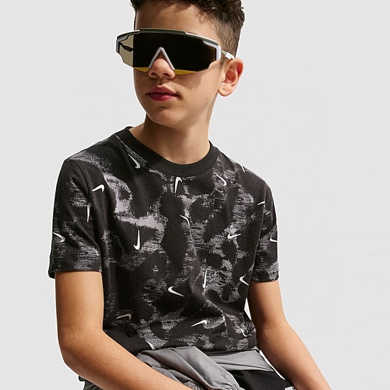 Nike Club Big Kid Unisex Crew Neck Short Sleeve Regular Fit Graphic T-Shirt