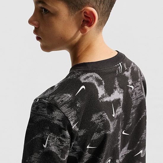 Nike Club Big Kid Unisex Crew Neck Short Sleeve Regular Fit Graphic T-Shirt