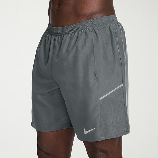Nike Dri-Fit Mens 6" Mid Rise Workout Shorts