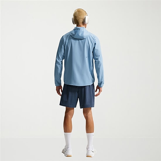 Nike Mens 7" Mid Rise Quick Dry Workout Shorts