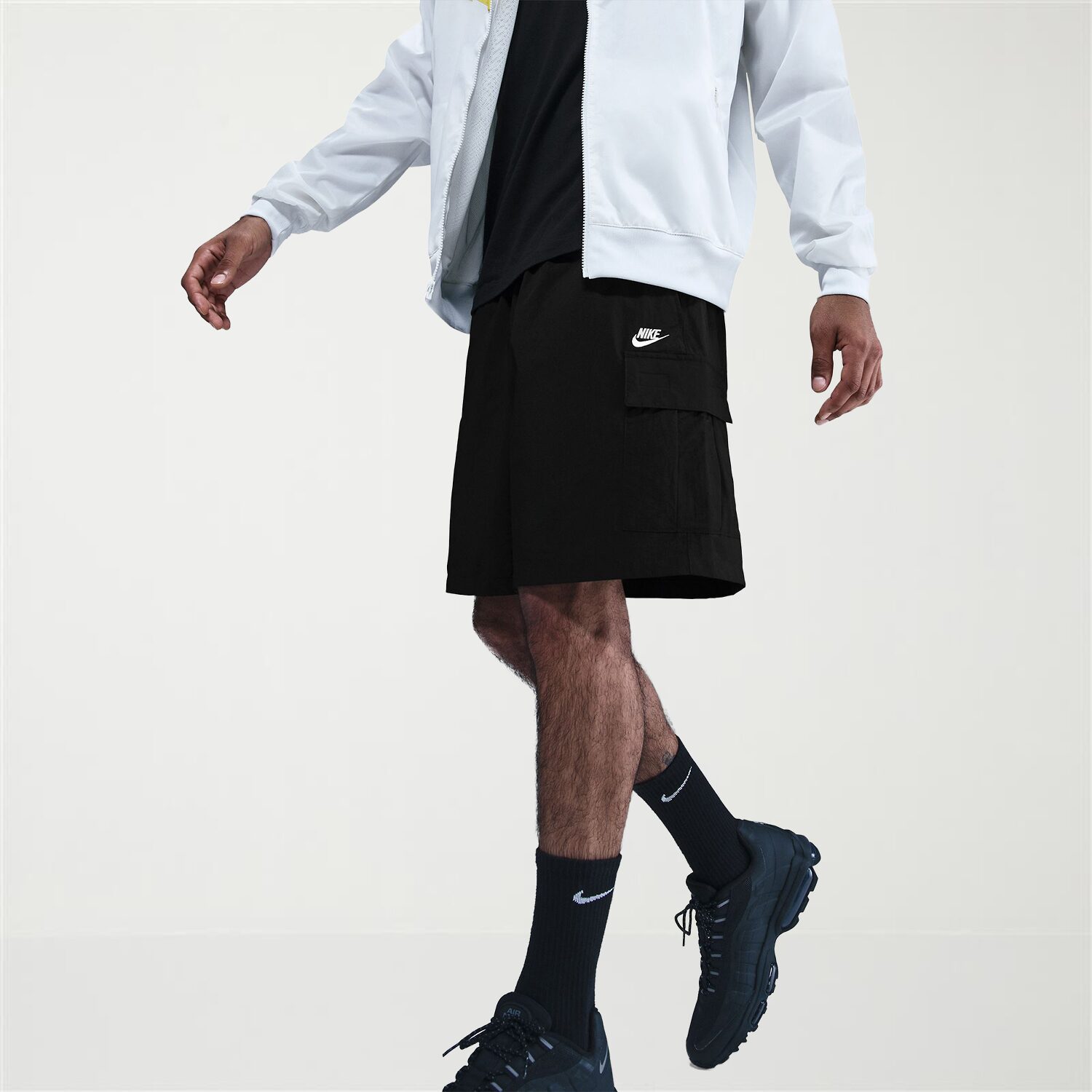Nike Mens 9" Mid Rise Workout Shorts