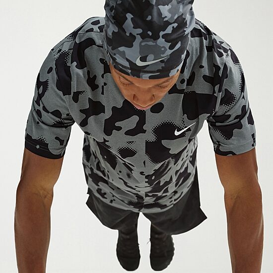 Nike Hyverse Mens Crew Neck Short Sleeve Quick Dry Active T-Shirt