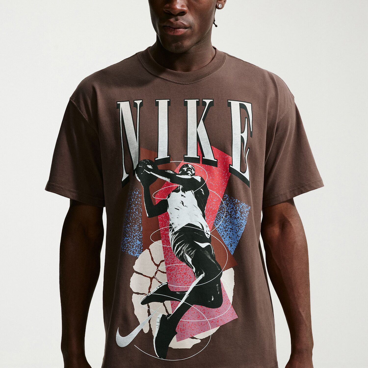 Nike Mens Crew Neck Short Sleeve Regular Fit Graphic T-Shirt