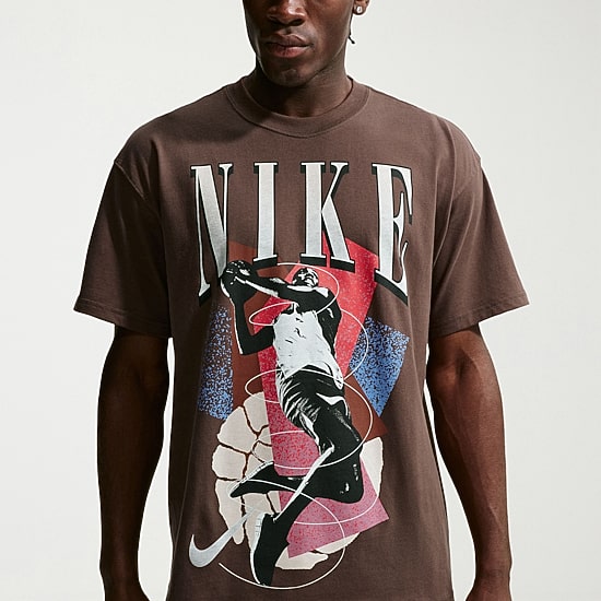 Nike Mens Crew Neck Short Sleeve Regular Fit Graphic T-Shirt