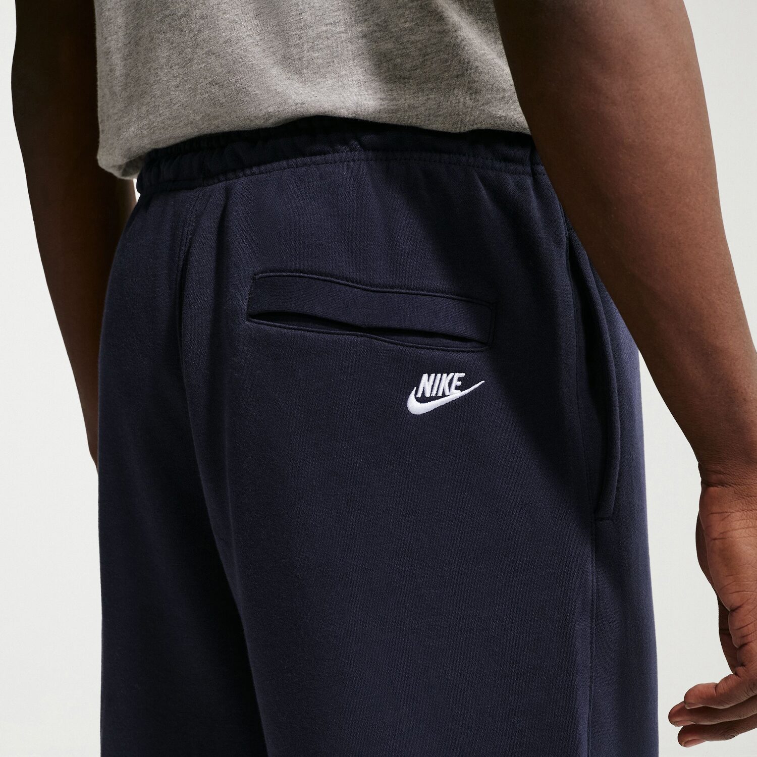 Nike Mens Straight Mid Rise Regular Fit Workout Pant