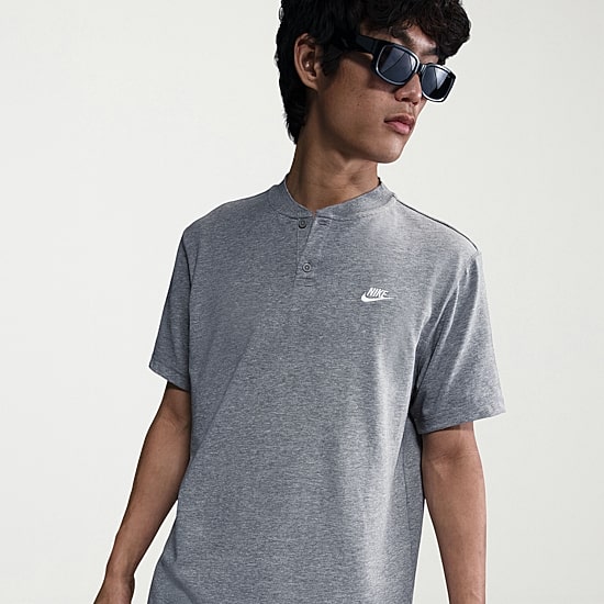 Nike Mens Crew Neck Short Sleeve T-Shirt