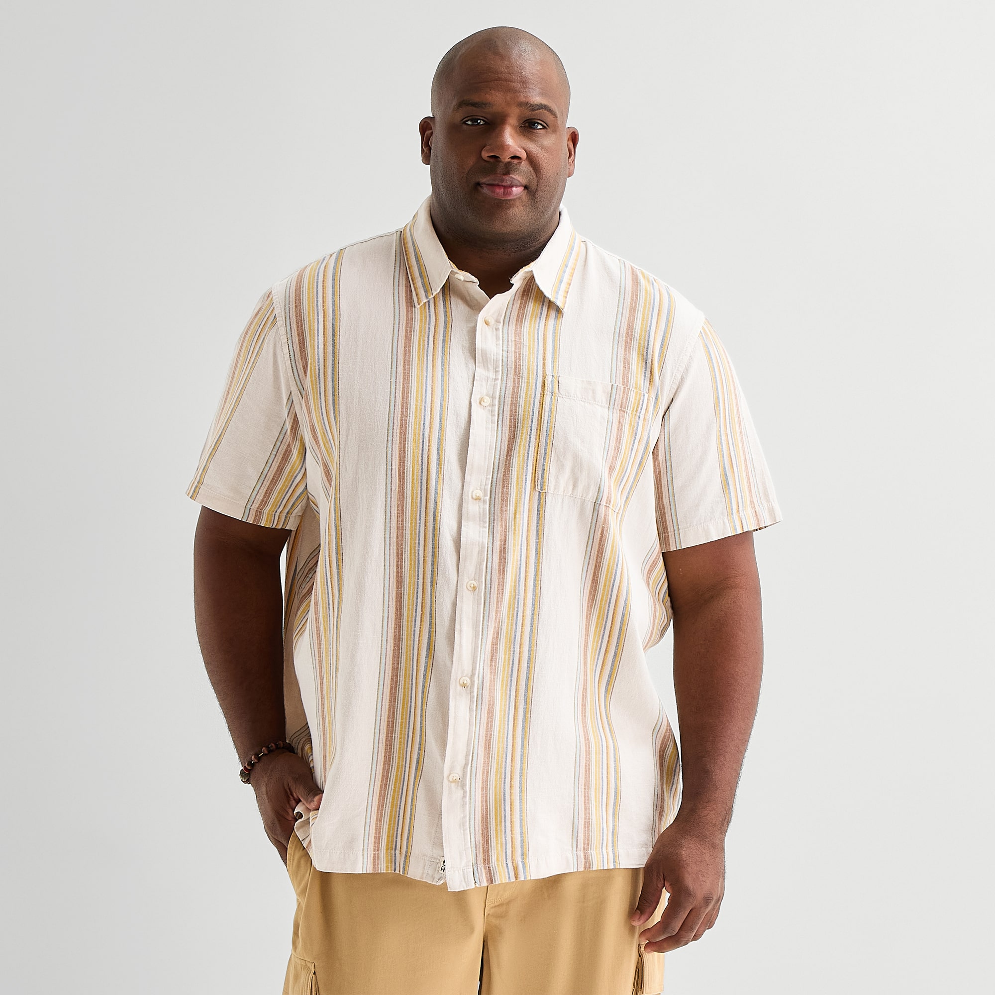 mutual weave Mens Short Sleeve Regular Fit Big and Tall Button-Down Shirt