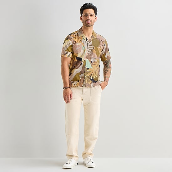 mutual weave Mens Short Sleeve Camp Shirt