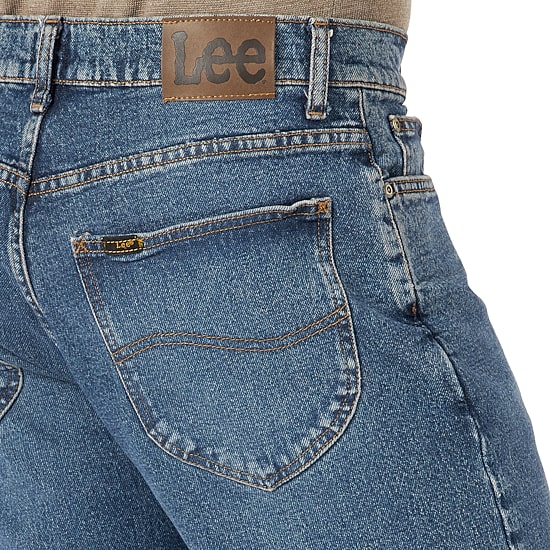 Lee® Mens Legendary Stretch Fabric Relaxed Fit Straight Jean